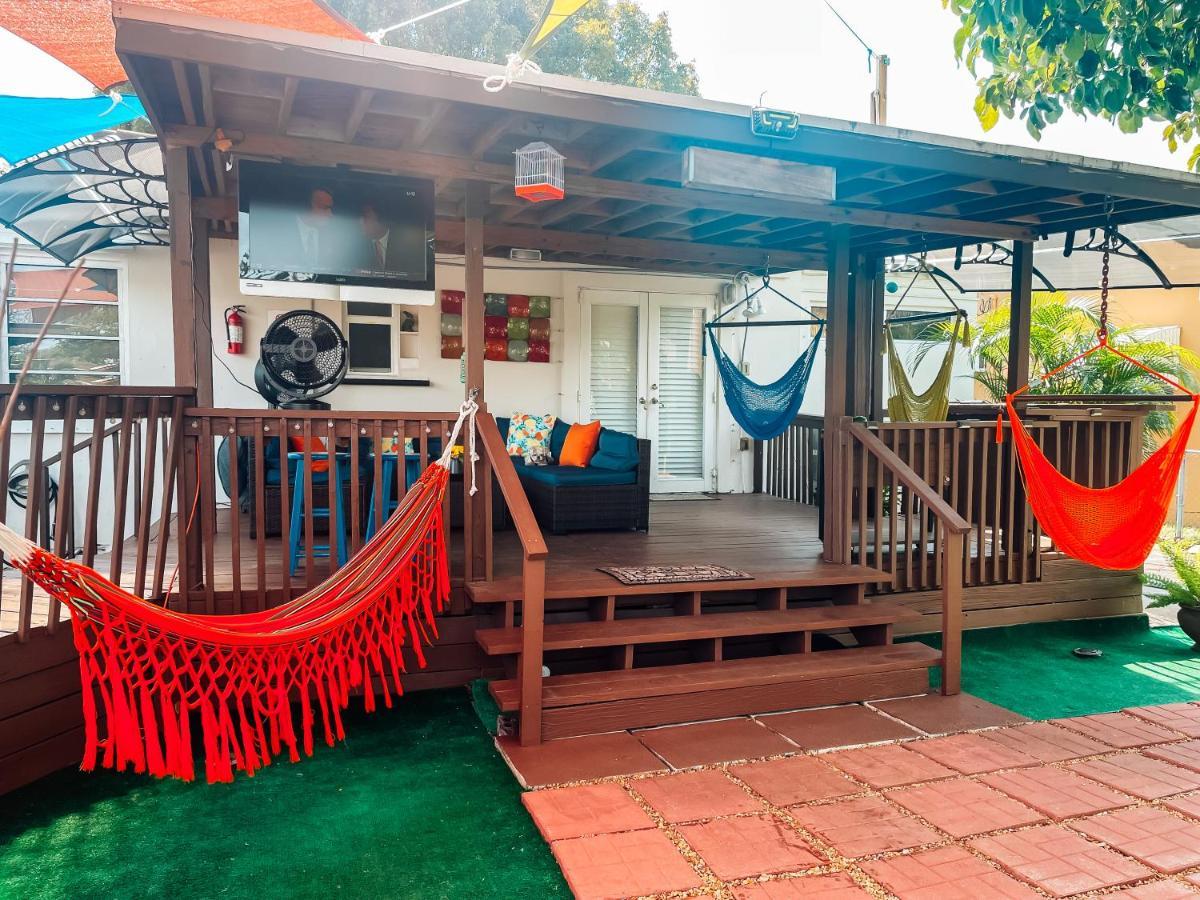 Hammocks & Mini-Golf! 10 Mins From Beach! Hollywood Esterno foto